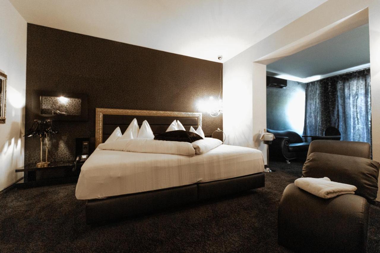Maiers Kuschelhotel Loipersdorf Deluxe - Adults Only Loipersdorf bei Fuerstenfeld Luaran gambar