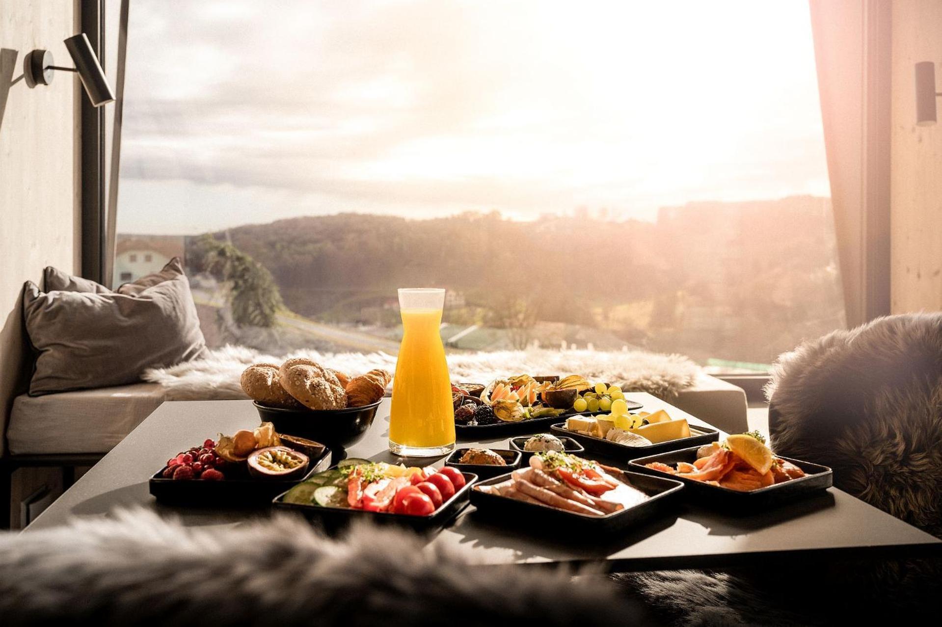 Maiers Kuschelhotel Loipersdorf Deluxe - Adults Only Loipersdorf bei Fuerstenfeld Luaran gambar
