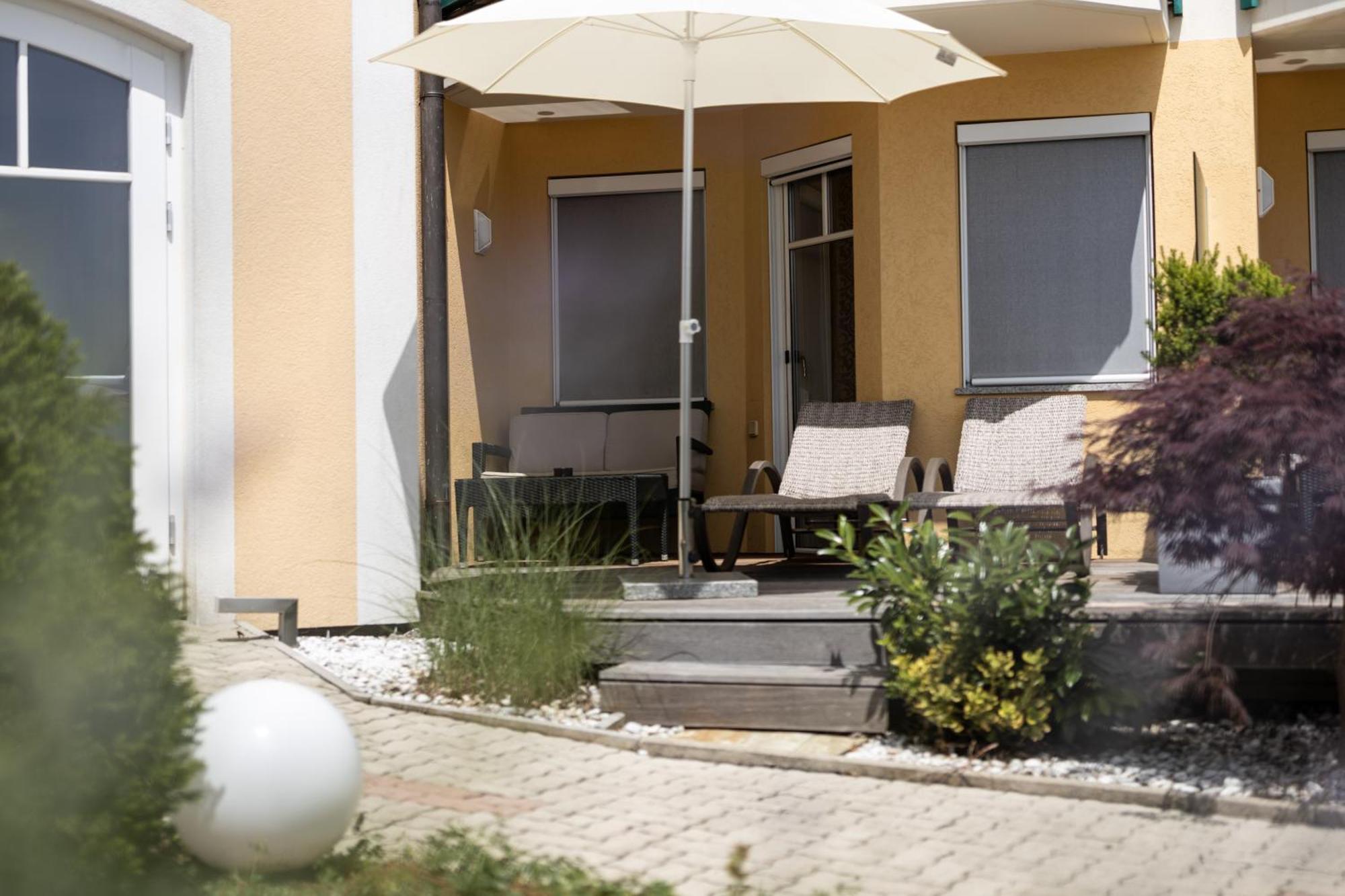 Maiers Kuschelhotel Loipersdorf Deluxe - Adults Only Loipersdorf bei Fuerstenfeld Luaran gambar