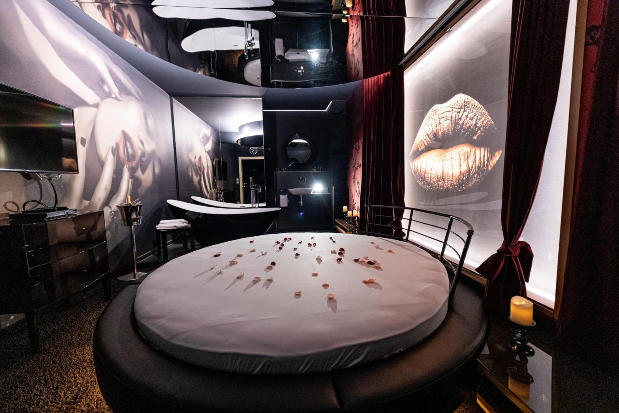 Maiers Kuschelhotel Loipersdorf Deluxe - Adults Only Loipersdorf bei Fuerstenfeld Luaran gambar